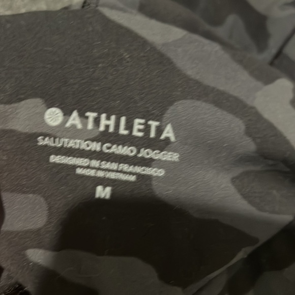 Athleta Salutation Camo Jogger - Picture 2 of 3